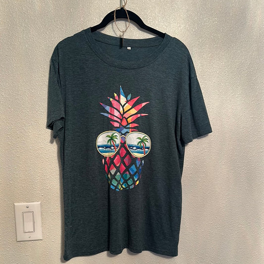 Pineapple T Shirt size M