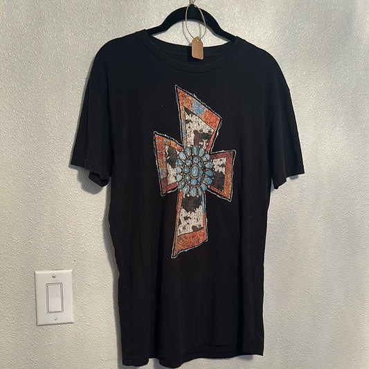 Cross t shirt size large