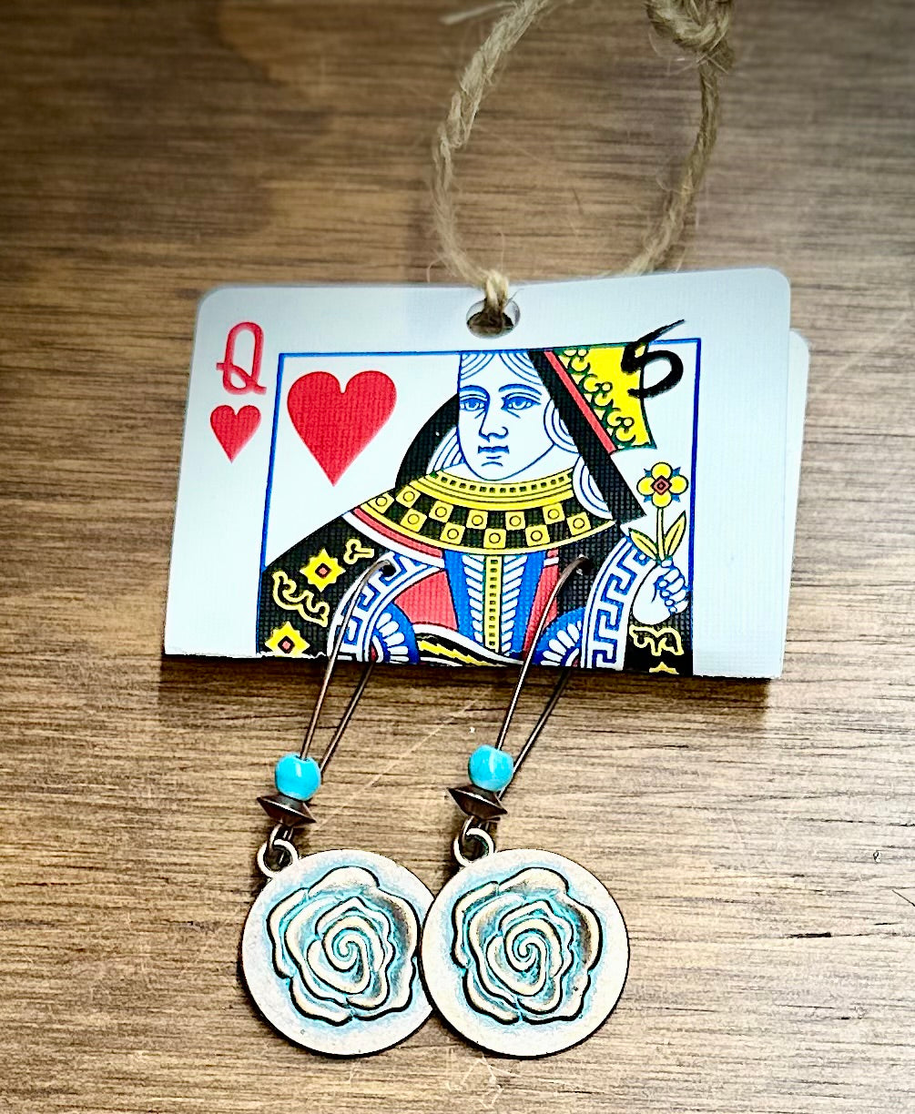 Turquoise and bronze earrings, queen of hearts